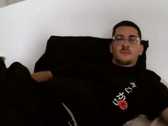 luiscontigo69 — Chaturbate stream photo (Apr 2026)