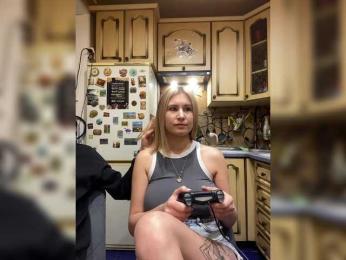 _Magic_ — вебкам-модель онлайн на bongacams