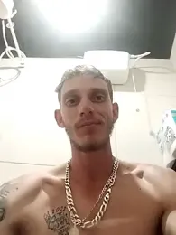 polacaao — вебкам-модель онлайн на stripchat