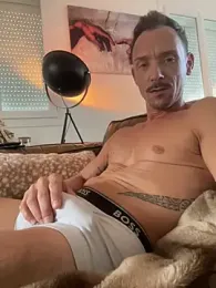 mateodu38 — Stripchat stream photo (Aug 2026)