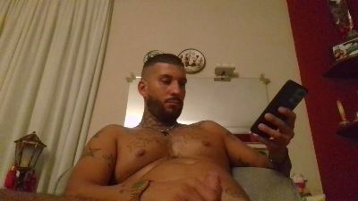 ubiXhot — вебкам-модель онлайн на cam4