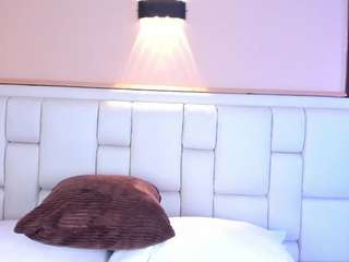 avymilton — Camsoda stream photo (Jun 2026)