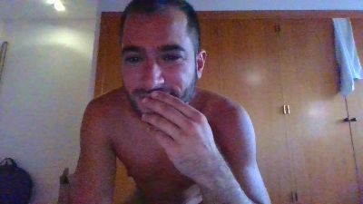 Argentinoenbras — вебкам-модель онлайн на cam4