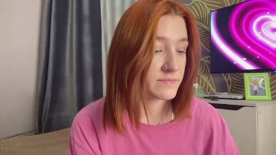 YiPesch — Cam4 stream photo (Jun 2026)