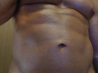 Connor Heat — вебкам-модель онлайн на flirt4free