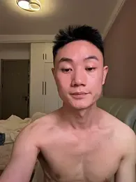 ICE1069 — вебкам-модель онлайн на stripchat