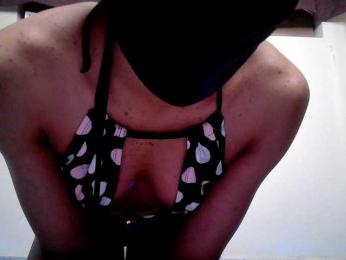 zipporah — Bongacams stream photo (Apr 2026)