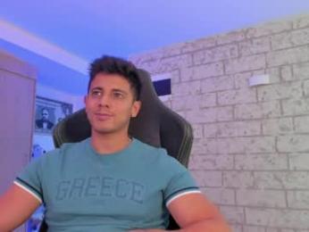 ashton_coleman_ — вебкам-модель онлайн на chaturbate