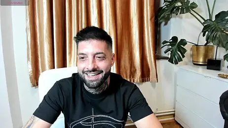 TommyDum — вебкам-модель онлайн на stripchat