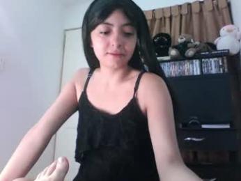finnky1 — вебкам-модель онлайн на chaturbate
