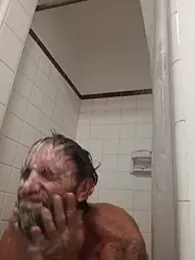 charlesb013 — Stripchat stream photo (Aug 2026)