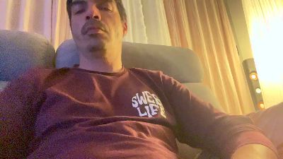 luis00es — Cam4 stream photo (Apr 2026)