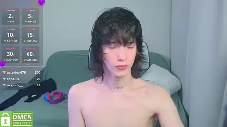 LeonBoykisser — Stripchat stream photo (Aug 2026)