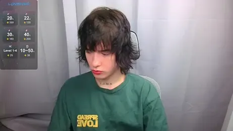 LeonBoykisser — вебкам-модель онлайн на stripchat