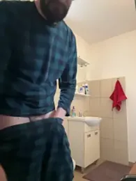 Michel_huge — Stripchat stream photo (Mar 2026)