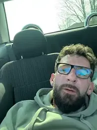 Michel_huge — Stripchat stream photo (Mar 2026)