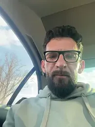 Michel_huge — Stripchat stream photo (Mar 2026)