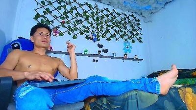 Clark_Jhonz — Cam4 stream photo (Feb 2026)