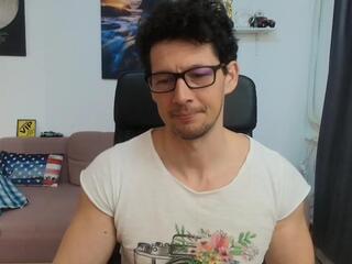 Brutus K — flirt4free