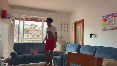 Yourvalentino — вебкам-модель онлайн на cam4