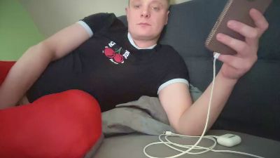 Kinkyroboy — Cam4 stream photo (Jun 2026)