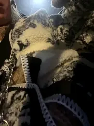 Elvira75 — Stripchat stream photo (Dec 2025)