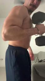 Brasiliano_cri9 — вебкам-модель онлайн на cam4
