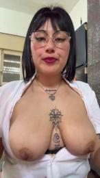 Lareyni26 — Cam4 stream photo (Jul 2026)
