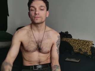 jackdesfeux — вебкам-модель онлайн на camsoda