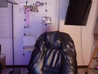 emma_johnson_ — вебкам-модель онлайн на chaturbate
