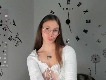 Mirraana — Bongacams stream photo (Nov 2025)