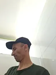 Nacho18hot — вебкам-модель онлайн на stripchat