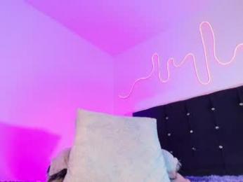 nahiavictoria — Chaturbate stream photo (Mar 2026)