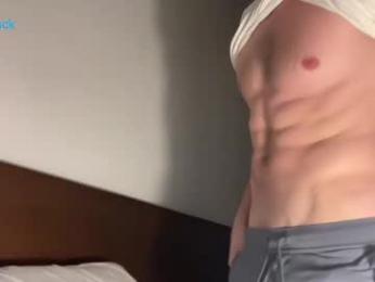 hot8pack01 — вебкам-модель онлайн на chaturbate