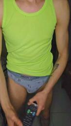 robinodxxx — Cam4 stream photo (Apr 2026)