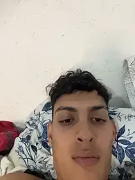 ValenSuarez25 — Stripchat stream photo (Aug 2026)