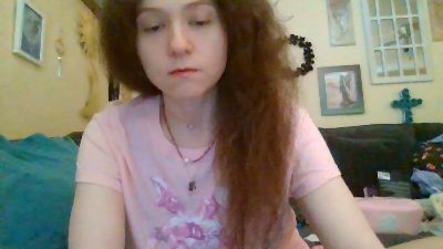QueenCrimson — Cam4 stream photo (Aug 2026)