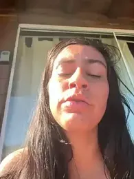 Geovana_blan — вебкам-модель онлайн на stripchat
