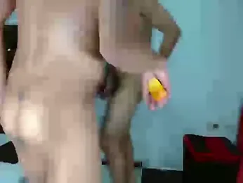 ANKENTH — вебкам-модель онлайн на stripchat
