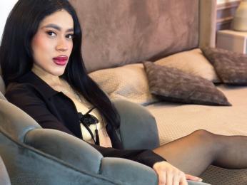 GiaMendel — вебкам-модель онлайн на livejasmin