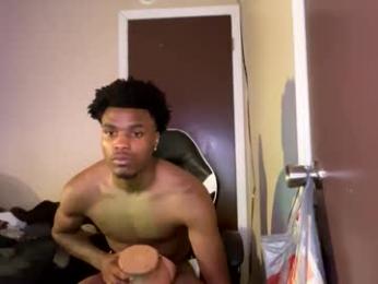 bigdicktrick227 — Chaturbate stream photo (May 2026)