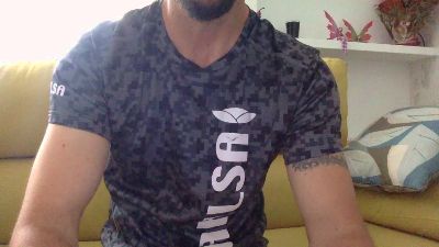 capitan_salami — вебкам-модель онлайн на cam4