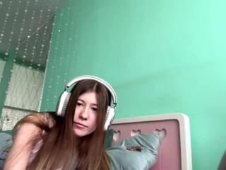 Corrina Adderley — flirt4free