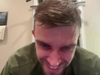 hungrunner24 — Chaturbate stream photo (Jun 2026)