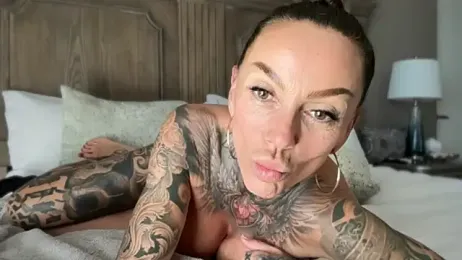 KadaLove69 — Stripchat stream photo (Apr 2026)