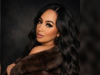 SharlinMoreva — Livejasmin stream photo (Jan 2026)