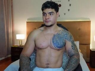 Stiven Velez — flirt4free