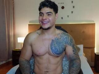 Stiven Velez — flirt4free