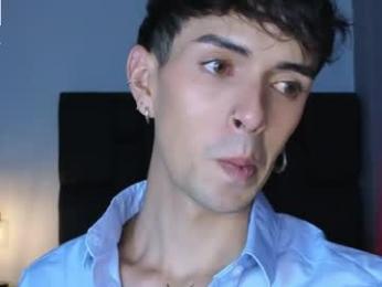 erisleon — Chaturbate stream photo (May 2026)