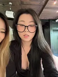 xiaozz-001 — вебкам-модель онлайн на stripchat